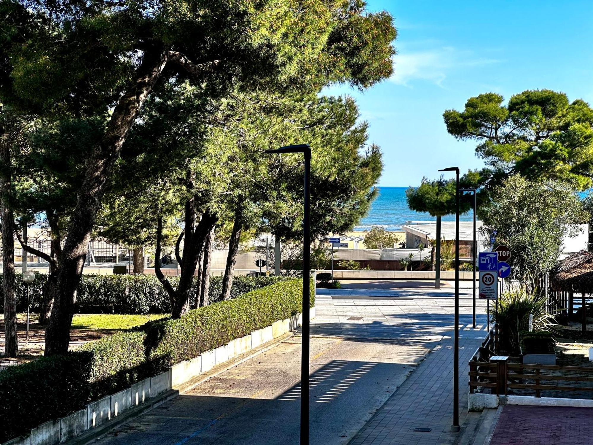 Apartment Bay Watch Apartment By The Sea Lignano Sabbiadoro